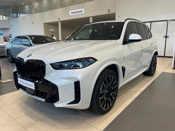 2024 BMW X5 30d IV (G05/G18) Рестайлинг, белый, 13600000 рублей