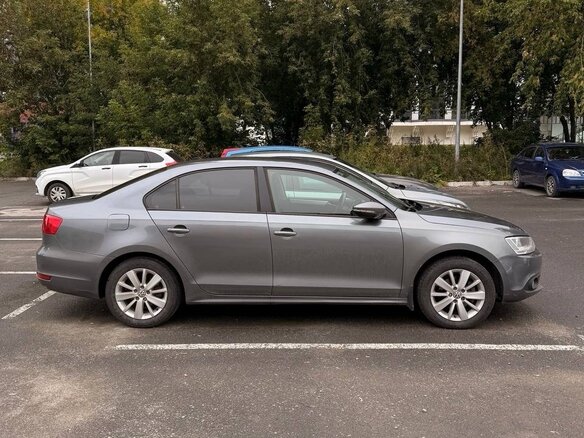 2011 Volkswagen Jetta VI, серый, 949000 рублей - вид 7