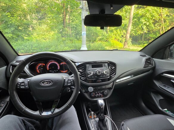 2021 Lada (ВАЗ) Vesta SW Cross I, белый, 1200000 рублей - вид 12