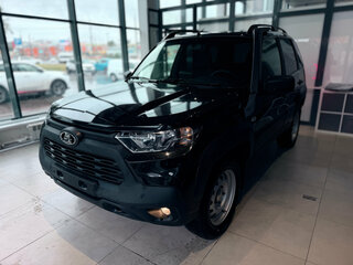 2023 Lada (ВАЗ) Niva Travel I, чёрный, 934000 рублей, вид 2