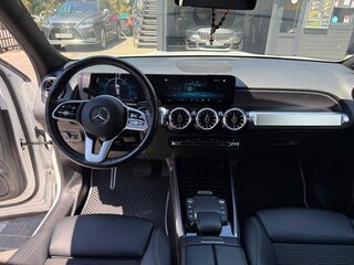 2021 Mercedes-Benz GLB 220 d I (X247), белый, 4300000 рублей, вид 4