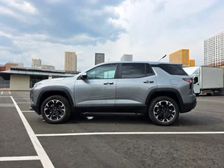 2025 Chevrolet Equinox IV, серый, 2400000 рублей, вид 5