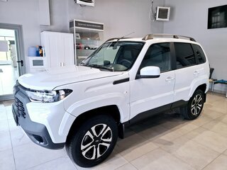 2025 Lada (ВАЗ) Niva Travel I, белый, 1807500 рублей, вид 1