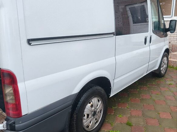 2010 Ford Transit, белый, 850000 рублей - вид 5