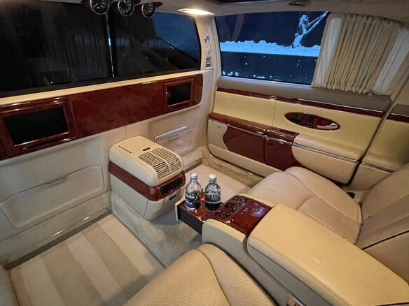 2004 Maybach 62 I, фиолетовый, 14500000 рублей - вид 19