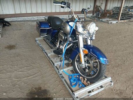 2017 Harley-Davidson Road King, чёрный, 844283 рублей, вид 1