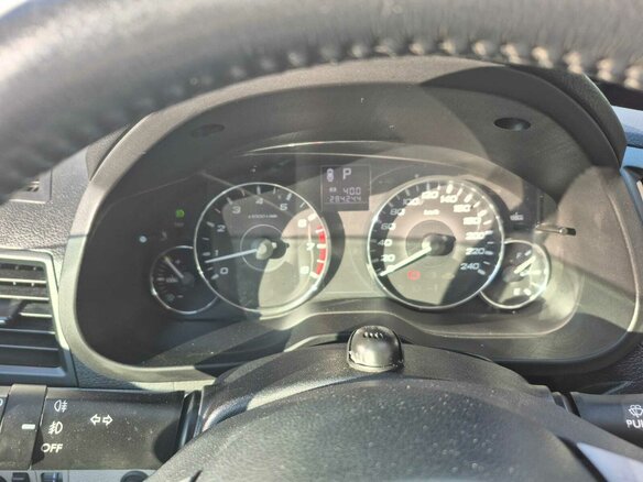 2012 Subaru Outback IV Рестайлинг, белый, 1550000 рублей - вид 5