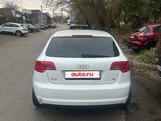2009 Audi A3 II (8P) Рестайлинг 2, белый, 850000 рублей, вид 4
