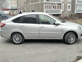 2019 Lada (ВАЗ) Granta I Рестайлинг, серебристый, 390000 рублей, вид 4
