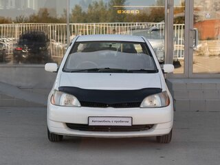 2002 Toyota Platz, белый, 400000 рублей, вид 2