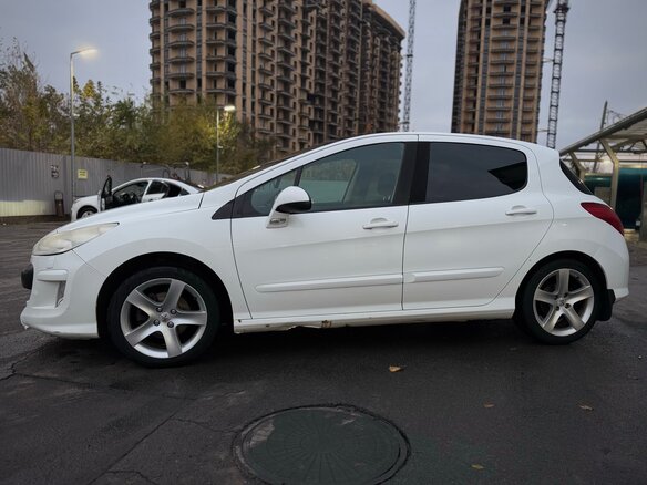 2008 Peugeot 308 I, белый, 449000 рублей - вид 7