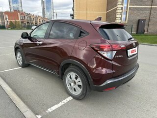 2014 Honda Vezel I, красный, 1300000 рублей, вид 3