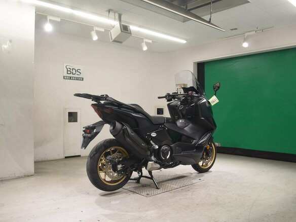 2023 Yamaha TMAX, зелёный, 1270000 рублей - вид 29