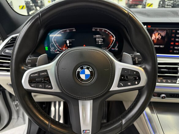 2022 BMW X5 40i IV (G05/G18), белый, 7200000 рублей - вид 10