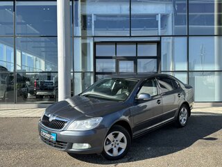 2011 Skoda Octavia II (A5) Рестайлинг, серый, 750000 рублей, вид 1