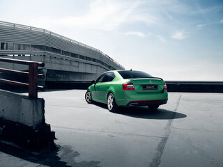 2014 Skoda Octavia RS III, зелёный, 2700000 рублей, вид 2