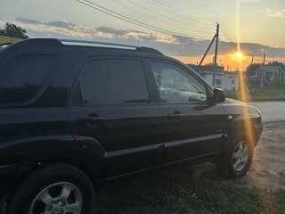 2008 Kia Sportage II, чёрный, 720000 рублей, вид 3