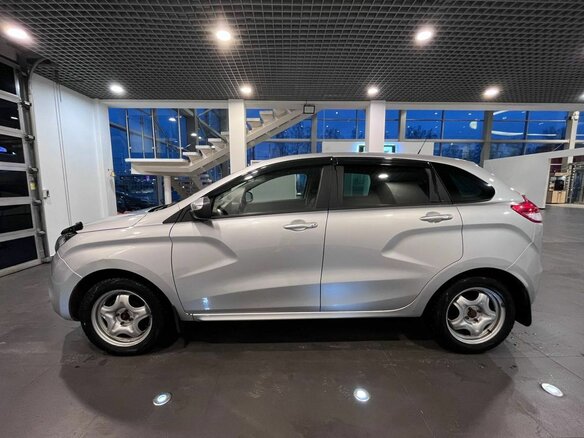 2018 Lada (ВАЗ) XRAY I, серебристый, 720000 рублей - вид 4