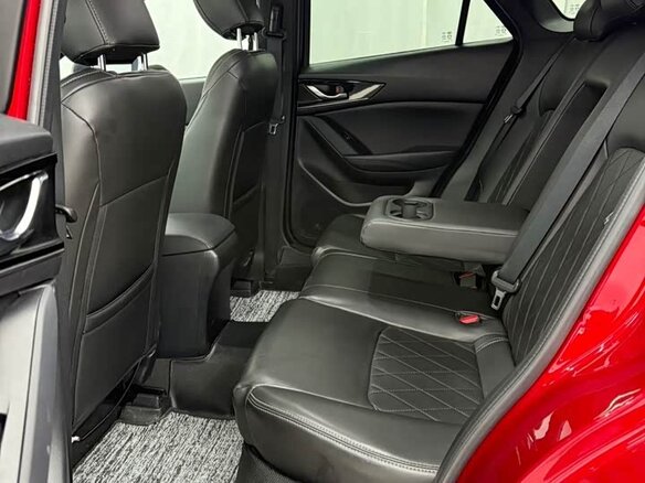 2023 Mazda CX-4 I Рестайлинг, красный, 1757000 рублей - вид 11