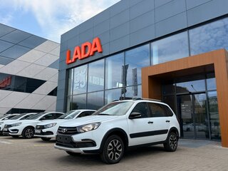 2026 Lada (ВАЗ) Granta Cross I Рестайлинг, белый, 1205000 рублей, вид 2