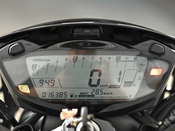 2023 Suzuki SV 650, чёрный, 677000 рублей - вид 8