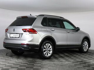 2021 Volkswagen Tiguan II Рестайлинг, серебристый, 2350000 рублей, вид 5