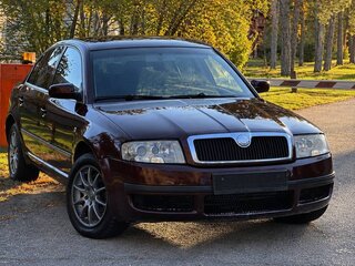 2003 Skoda Superb I, красный, 220000 рублей, вид 1
