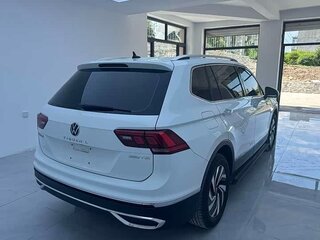 2023 Volkswagen Tiguan II Рестайлинг, белый, 2083000 рублей, вид 5