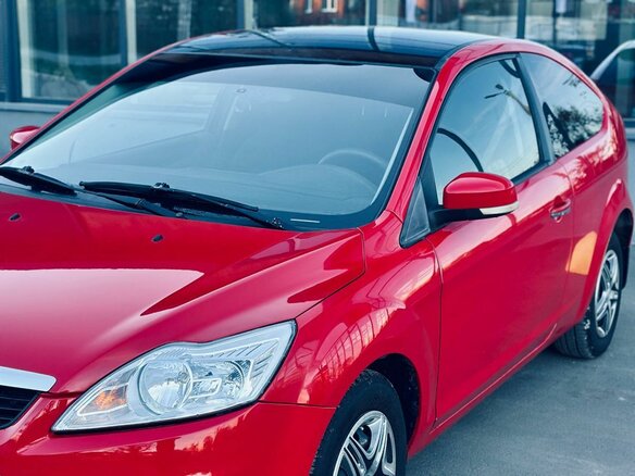 2010 Ford Focus II Рестайлинг, красный, 699000 рублей - вид 13