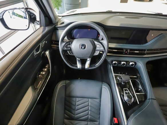 2024 Changan CS95 I Рестайлинг 2, белый, 4714000 рублей - вид 18
