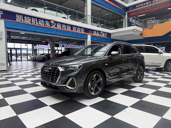 2023 Audi Q3 35 TFSI II (F3), серый, 2280000 рублей - вид 1