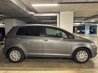 2013 Volkswagen Golf Plus II, серебристый, 700000 рублей, вид 4