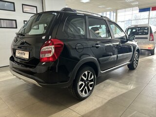 2026 Lada (ВАЗ) Granta Cross I Рестайлинг, чёрный, 1184039 рублей, вид 4