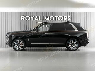 2025 Rolls-Royce Cullinan I Рестайлинг (Series II), чёрный, 58000000 рублей, вид 3