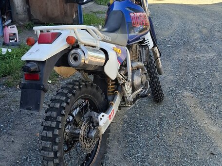 1998 Suzuki Djebel 250, белый, 210000 рублей, вид 3