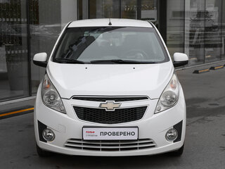 2012 Chevrolet Spark III, белый, 598000 рублей, вид 2