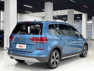 2022 Volkswagen Touran L II, синий, 2380000 рублей, вид 3