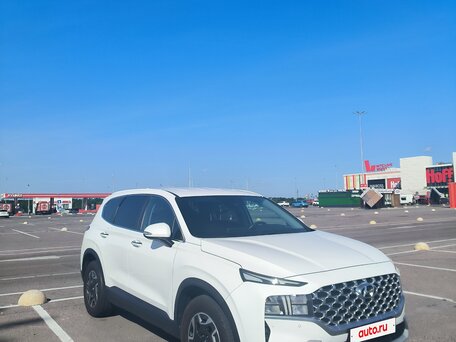 2021 Hyundai Santa Fe IV Рестайлинг, белый, 4380000 рублей, вид 2