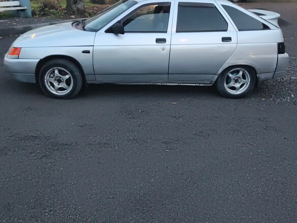 2004 Lada (ВАЗ) 2112, белый, 150000 рублей - вид 4