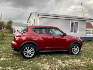 2017 Nissan Juke I Рестайлинг, красный, 1100000 рублей, вид 3