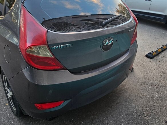2011 Hyundai Solaris I, серый, 700000 рублей - вид 6