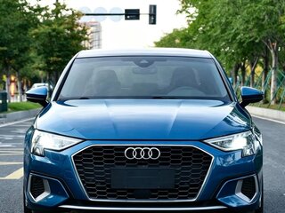 2021 Audi A3 35 TFSI Long IV (8Y), синий, 1800000 рублей, вид 2