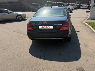 2010 Mercedes-Benz S-Класс Long 600 Guard V (W221) Рестайлинг, чёрный, 3800000 рублей, вид 4