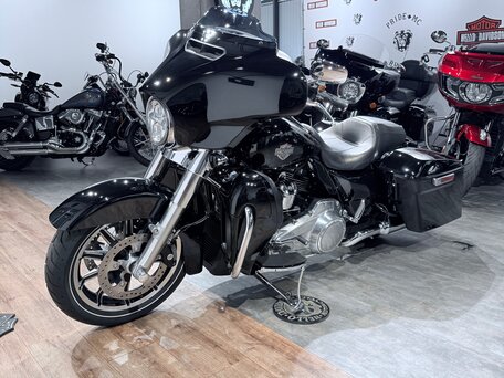 2019 Harley-Davidson Street Glide Special, чёрный, 1699000 рублей, вид 5