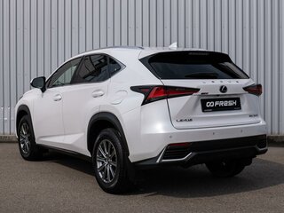 2020 Lexus NX 200 I Рестайлинг, белый, 4100000 рублей, вид 2
