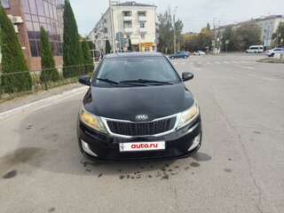 2013 Kia Rio 4-speed III, чёрный, 655000 рублей, вид 2
