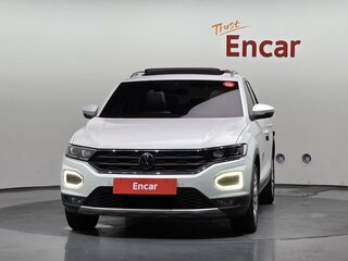 2021 Volkswagen T-Roc I, белый, 1689000 рублей, вид 3