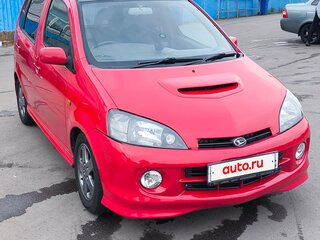 2001 Daihatsu YRV I, красный, 395000 рублей, вид 4