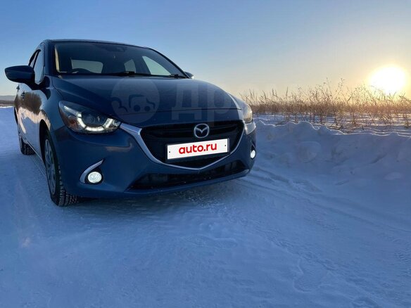 2017 Mazda Demio IV (DJ), синий, 890000 рублей - вид 12