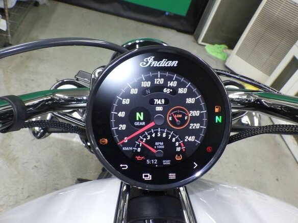 2025 Indian Scout, белый, 1500000 рублей - вид 13